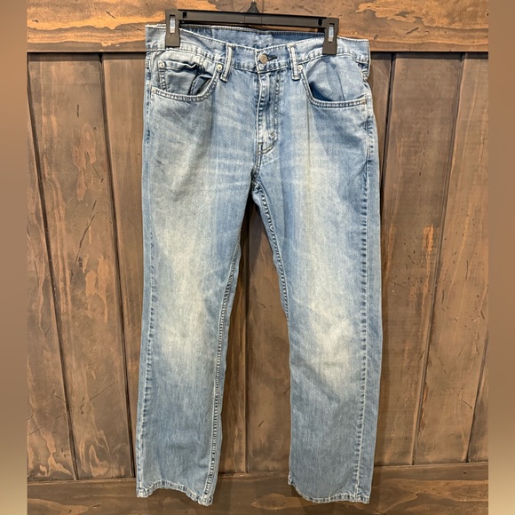 Levi's Other - Levi's Classic Blue Straight Men's Jeans 31/32